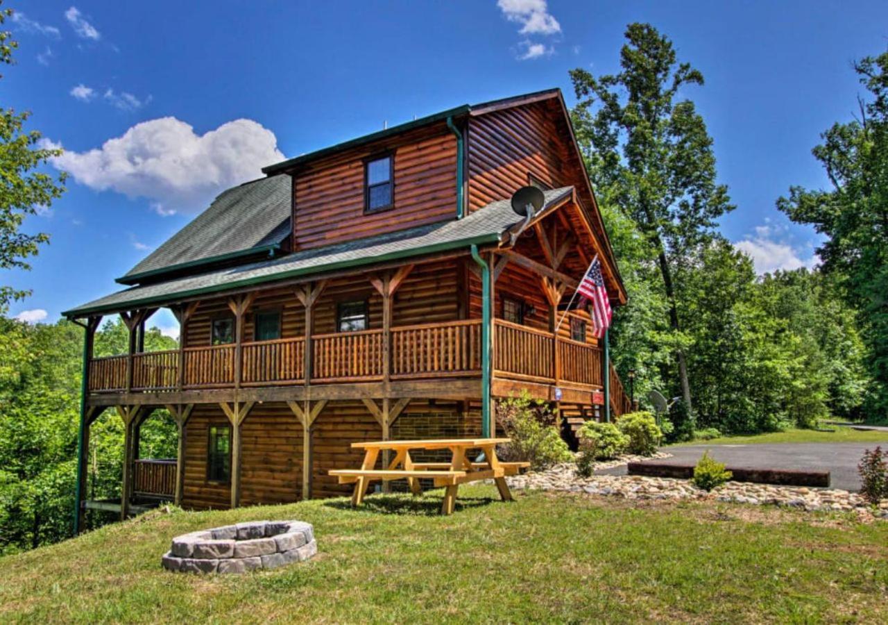 סביירוויל Fabulous Pet-Friendly, Family Cabin With Outdoor Kitchen, Hot Tub, Sauna, Fireplace, Theater Room, Arcade, Pool Table, And Fire Pit Within Minuties Of Dollywood מראה חיצוני תמונה