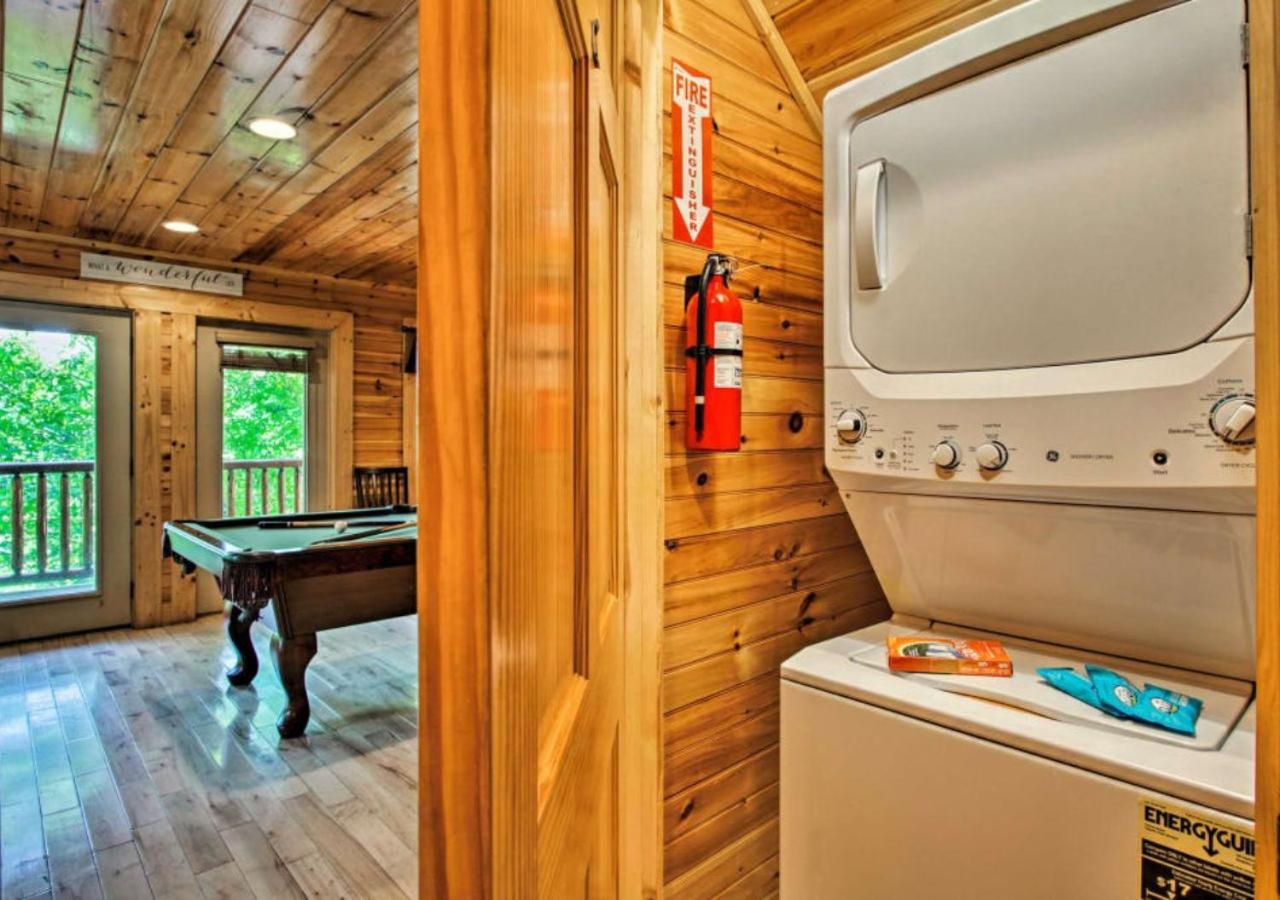 סביירוויל Fabulous Pet-Friendly, Family Cabin With Outdoor Kitchen, Hot Tub, Sauna, Fireplace, Theater Room, Arcade, Pool Table, And Fire Pit Within Minuties Of Dollywood מראה חיצוני תמונה
