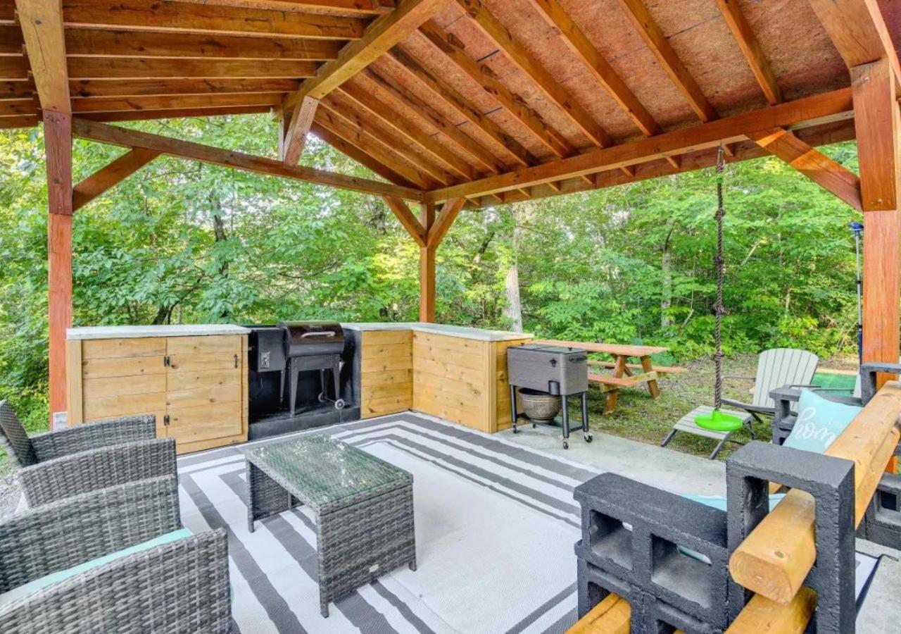סביירוויל Fabulous Pet-Friendly, Family Cabin With Outdoor Kitchen, Hot Tub, Sauna, Fireplace, Theater Room, Arcade, Pool Table, And Fire Pit Within Minuties Of Dollywood מראה חיצוני תמונה