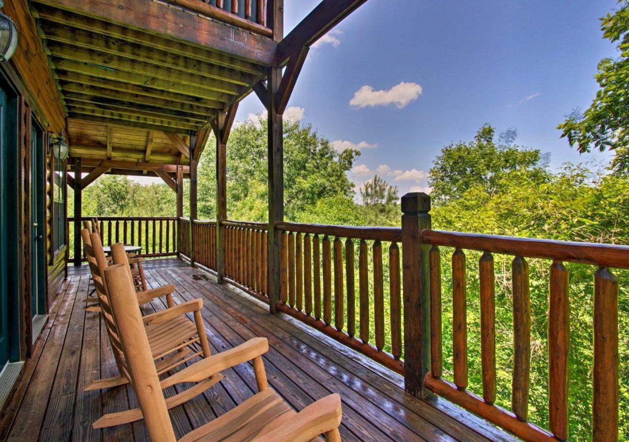 סביירוויל Fabulous Pet-Friendly, Family Cabin With Outdoor Kitchen, Hot Tub, Sauna, Fireplace, Theater Room, Arcade, Pool Table, And Fire Pit Within Minuties Of Dollywood מראה חיצוני תמונה