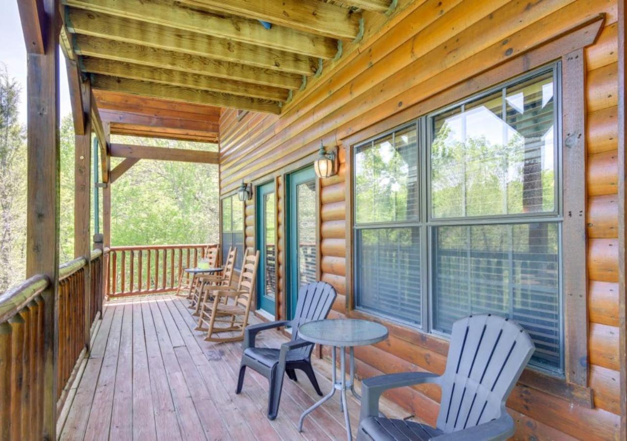 סביירוויל Fabulous Pet-Friendly, Family Cabin With Outdoor Kitchen, Hot Tub, Sauna, Fireplace, Theater Room, Arcade, Pool Table, And Fire Pit Within Minuties Of Dollywood מראה חיצוני תמונה