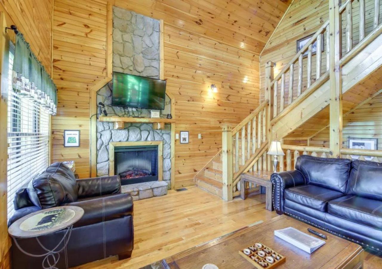 סביירוויל Fabulous Pet-Friendly, Family Cabin With Outdoor Kitchen, Hot Tub, Sauna, Fireplace, Theater Room, Arcade, Pool Table, And Fire Pit Within Minuties Of Dollywood מראה חיצוני תמונה