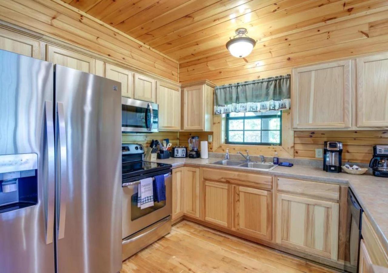 סביירוויל Fabulous Pet-Friendly, Family Cabin With Outdoor Kitchen, Hot Tub, Sauna, Fireplace, Theater Room, Arcade, Pool Table, And Fire Pit Within Minuties Of Dollywood מראה חיצוני תמונה